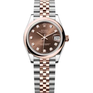 This Oyster Perpetual Datejust 31 in Oystersteel and Everose gold features a chocolate, diamond-set dial and a Jubilee band.