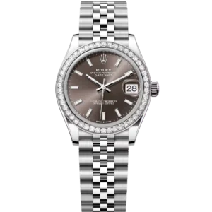 This Oyster Perpetual Datejust 31 in Oystersteel and white gold features a dark grey dial and a Jubilee band.